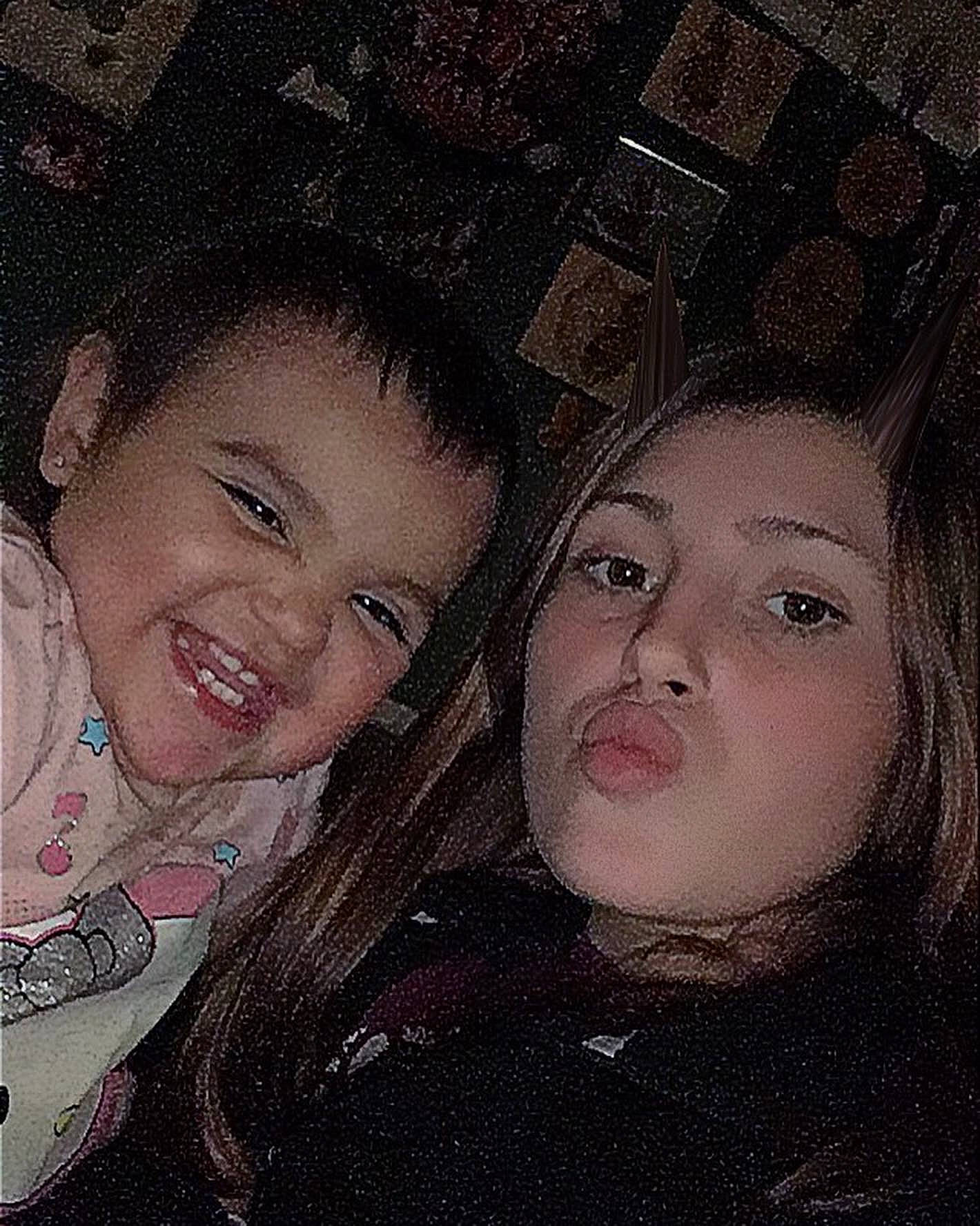 Paizlee is registered to the contest to win money with this photo: art, beauty, black_hair, cheek, chin, ear, eyebrow, eyelash, forehead, friendship, happy, human_body, iris, jaw, joy, lip, mouth, nose, person, selfie