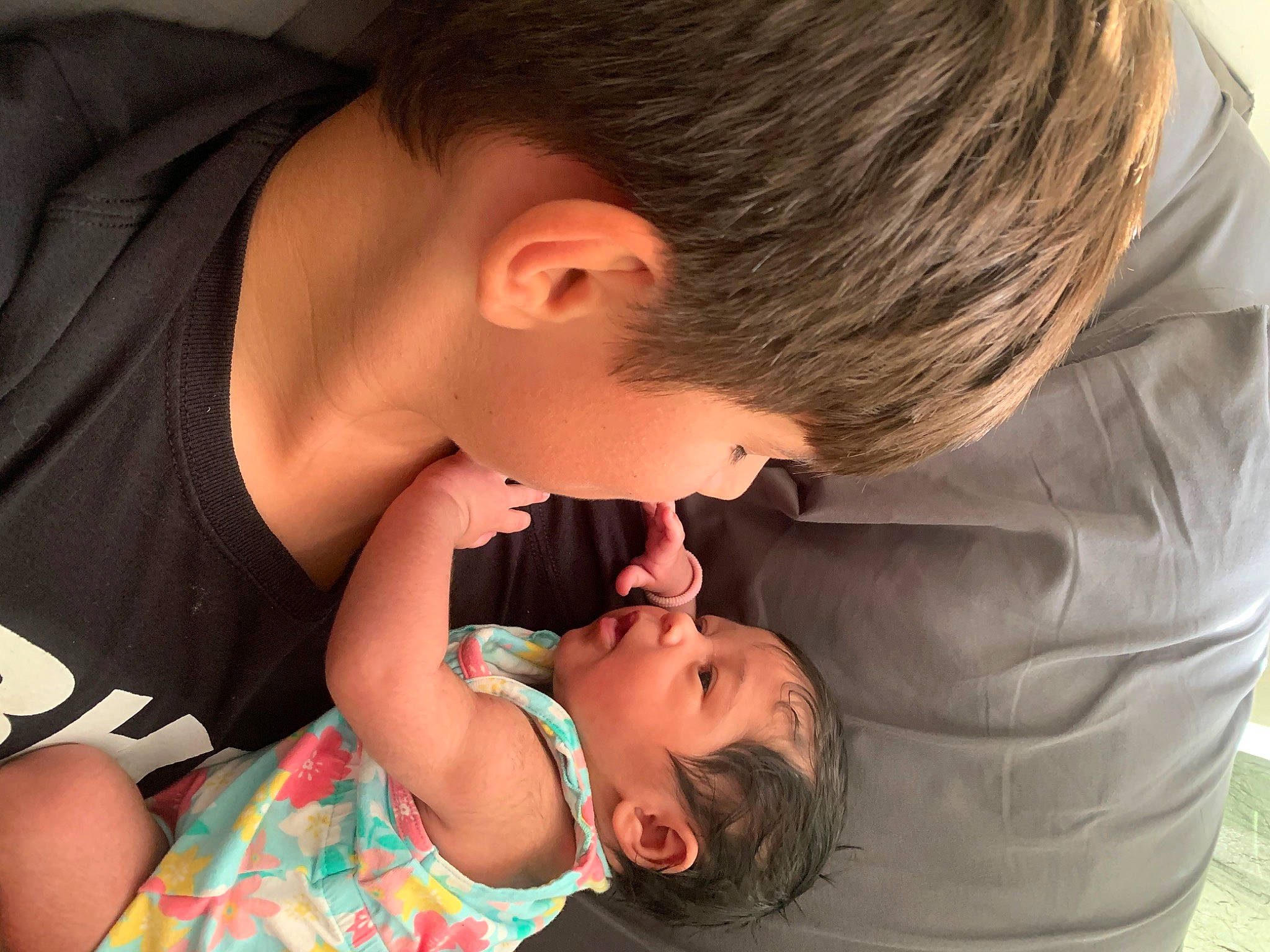 Kamiya is registered to the contest to win money with this photo: child, ear, gesture, mouth, neck, nose, person