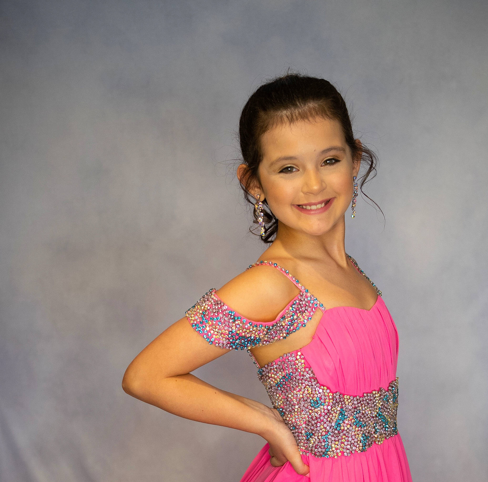 Anniston is registered to the contest to win money with this photo: black_hair, day_dress, dress, eyelash, fashion_design, fashion_model, flash_photography, gown, hair, hairstyle, happy, joy, makeover, one_piece_garment, person, skin, sleeve, smile, strapless_dress, thigh