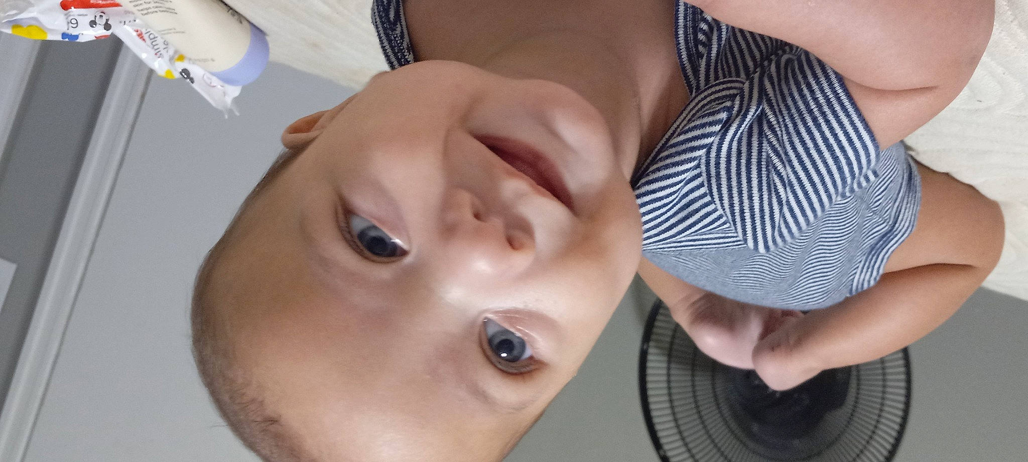 Gideon is registered to the contest to win money with this photo: cheek, chin, ear, eyebrow, eyelash, facial_expression, finger, forehead, gesture, happy, iris, jaw, lip, mouth, neck, nose, organ, person, skin, smile