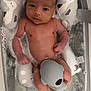 Noah a rejoint le concours — aidez-le/la à gagner de superbes lots ! animal_pattern, baby, baby_bath, bath, bath_time, bathtub, bubbles, child, cute, foam, head_support, indoors, infant, naked, peaceful, relaxing, skin, small_toy, toy, water
