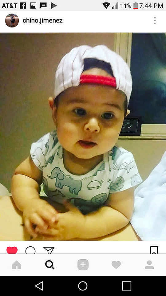 Thiago is registered to the contest to win money with this photo: baby, cheek, child, head, headgear, headwear, person, photo_caption, smile, toddler