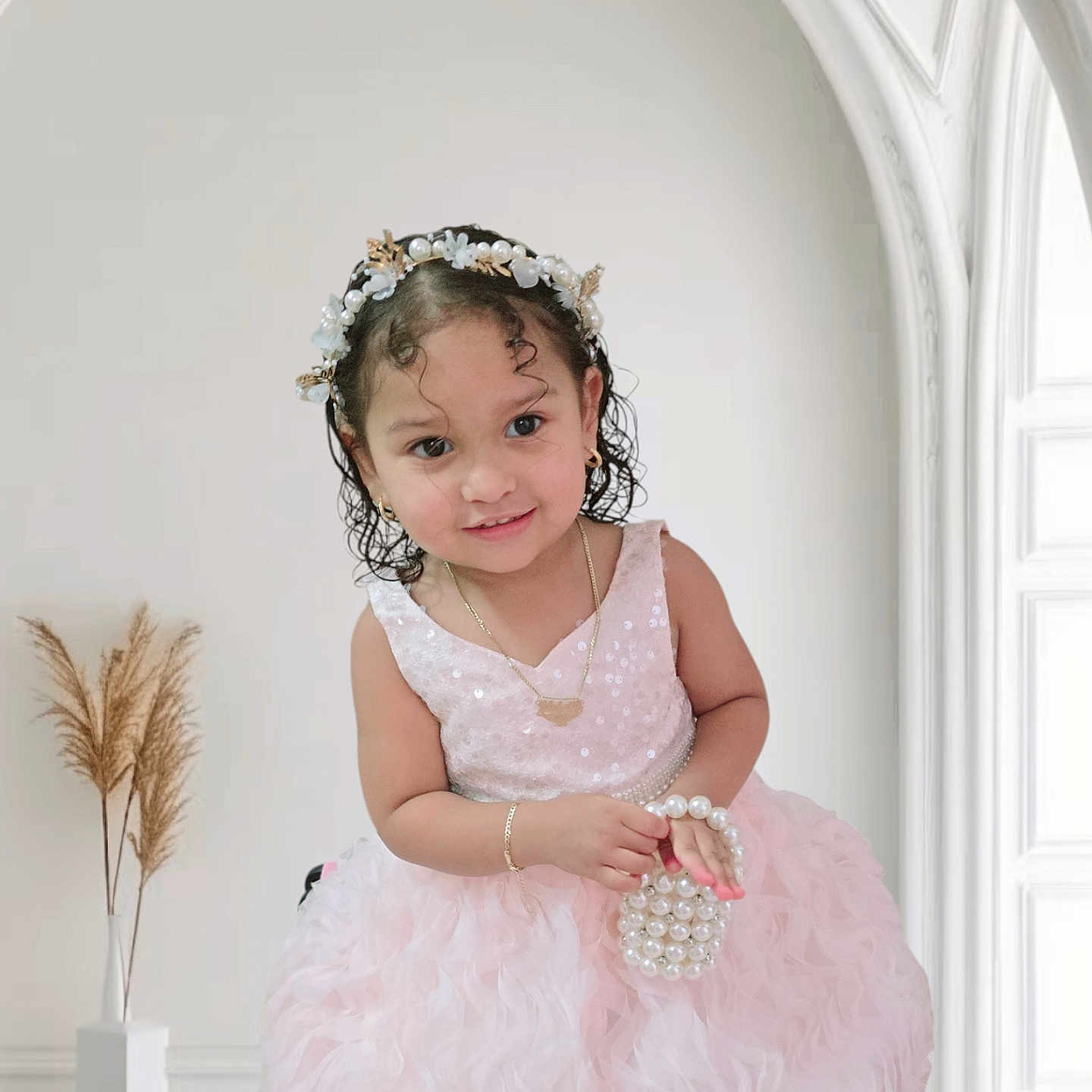 Melek is registered to the contest to win money with this photo: child, clothing, dress, eveningdress, face, fashion, female, flower, flowerarrangement, flowerbouquet, formalwear, girl, gown, head, person, photography, plant, portrait, wedding, weddinggown