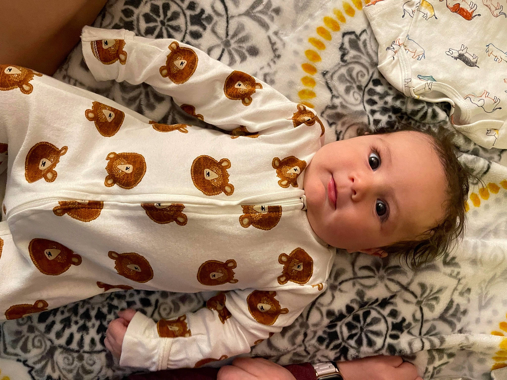 Jeraiya is registered to the contest to win money with this photo: baby, baby_products, baby_toddler_clothing, brown, cheek, child, eye, fawn, happy, head, linens, pattern, person, room, skin, smile, sweetness, toddler, wood