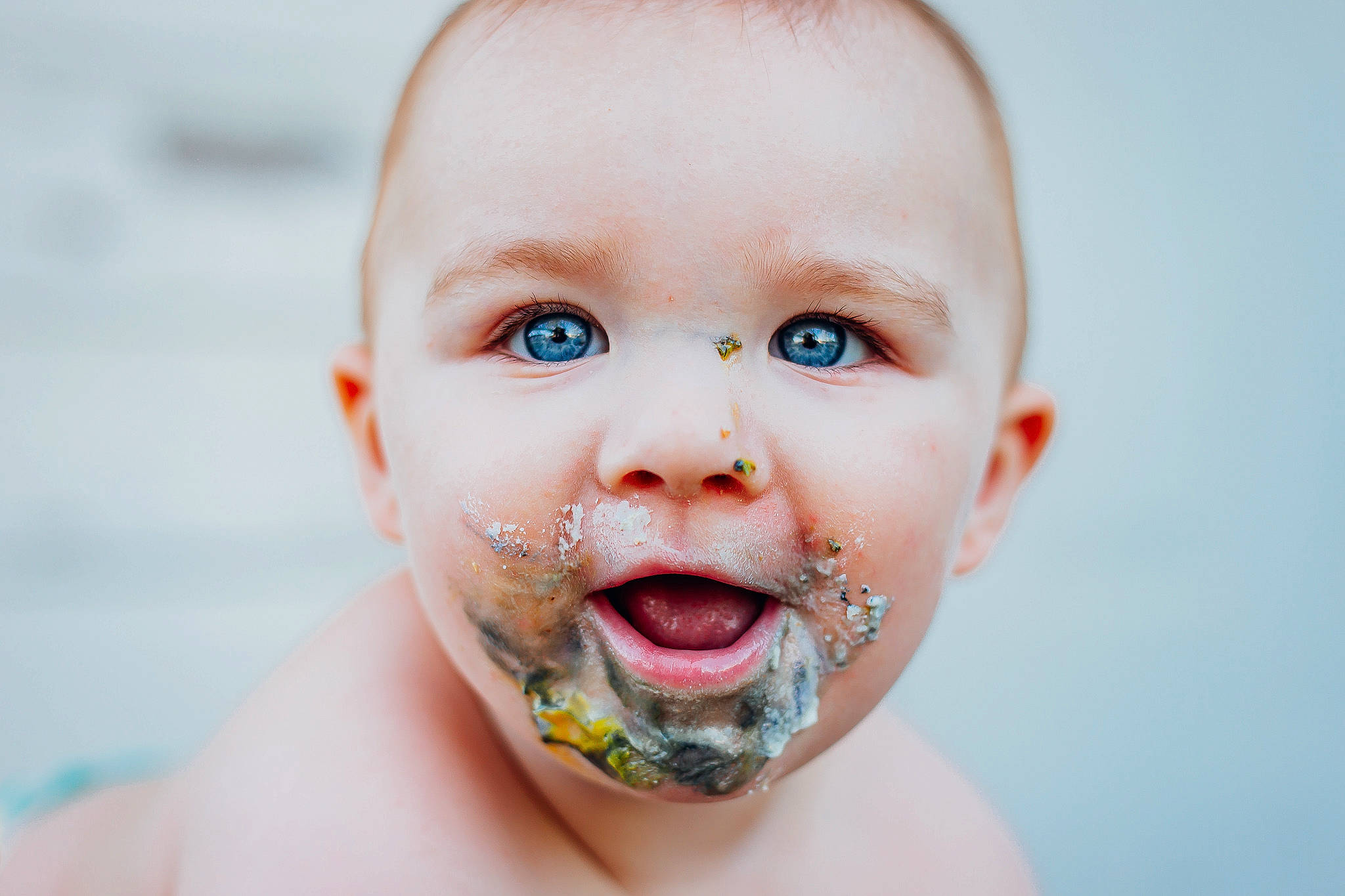 Keaton is registered to the contest to win money with this photo: baby, bathing, beard, cheek, ear, eye, eyelash, facial_expression, gesture, happy, human_body, iris, jaw, lip, mouth, neck, nose, person, skin, smile