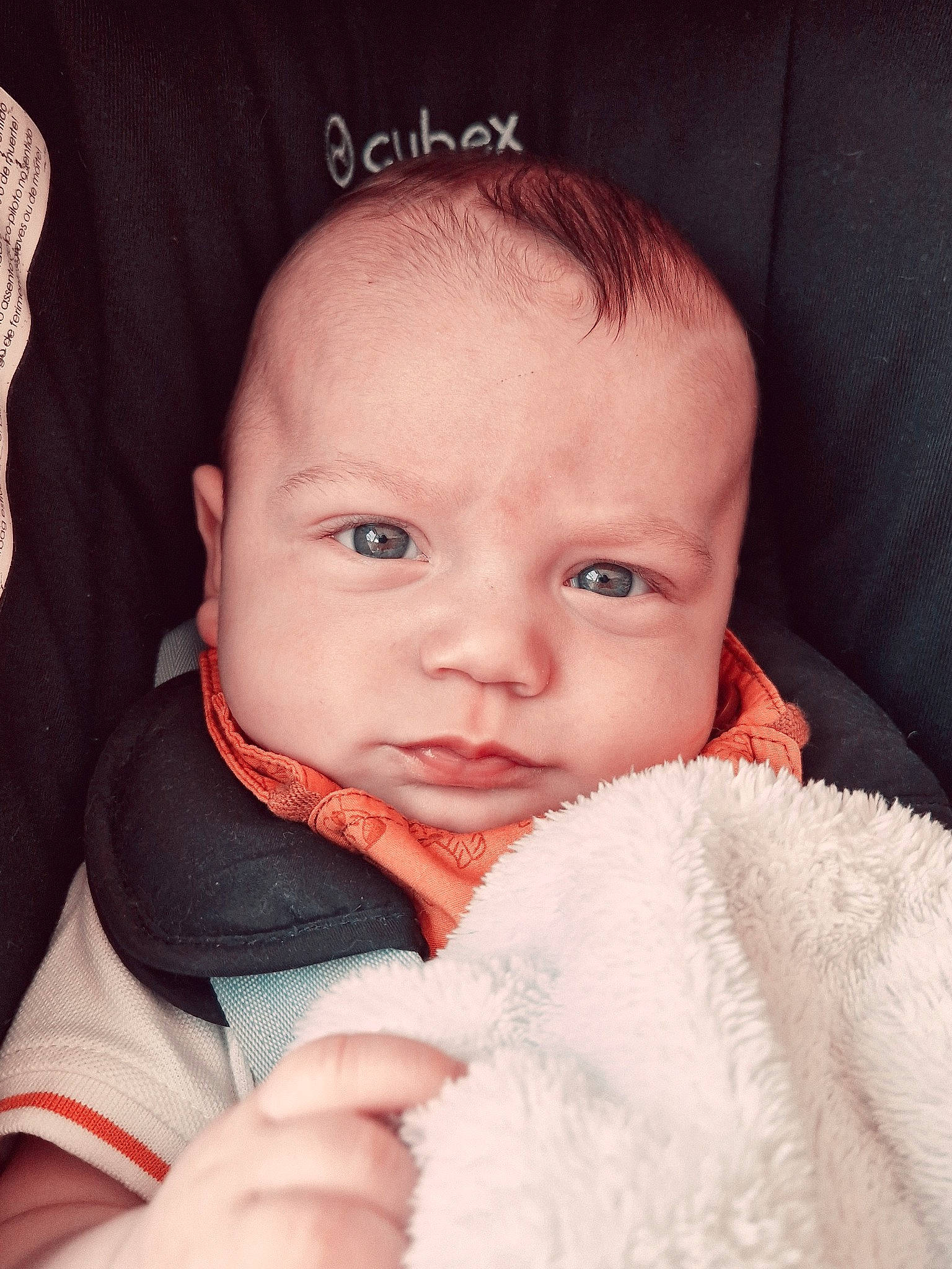 Tiziano participe au concours pour gagner de l'argent avec cette photo : baby, baby_toddler_clothing, cheek, chin, comfort, ear, eyebrow, eyelash, finger, gesture, happy, iris, lip, mouth, neck, nose, person, pink, skin, sleeve