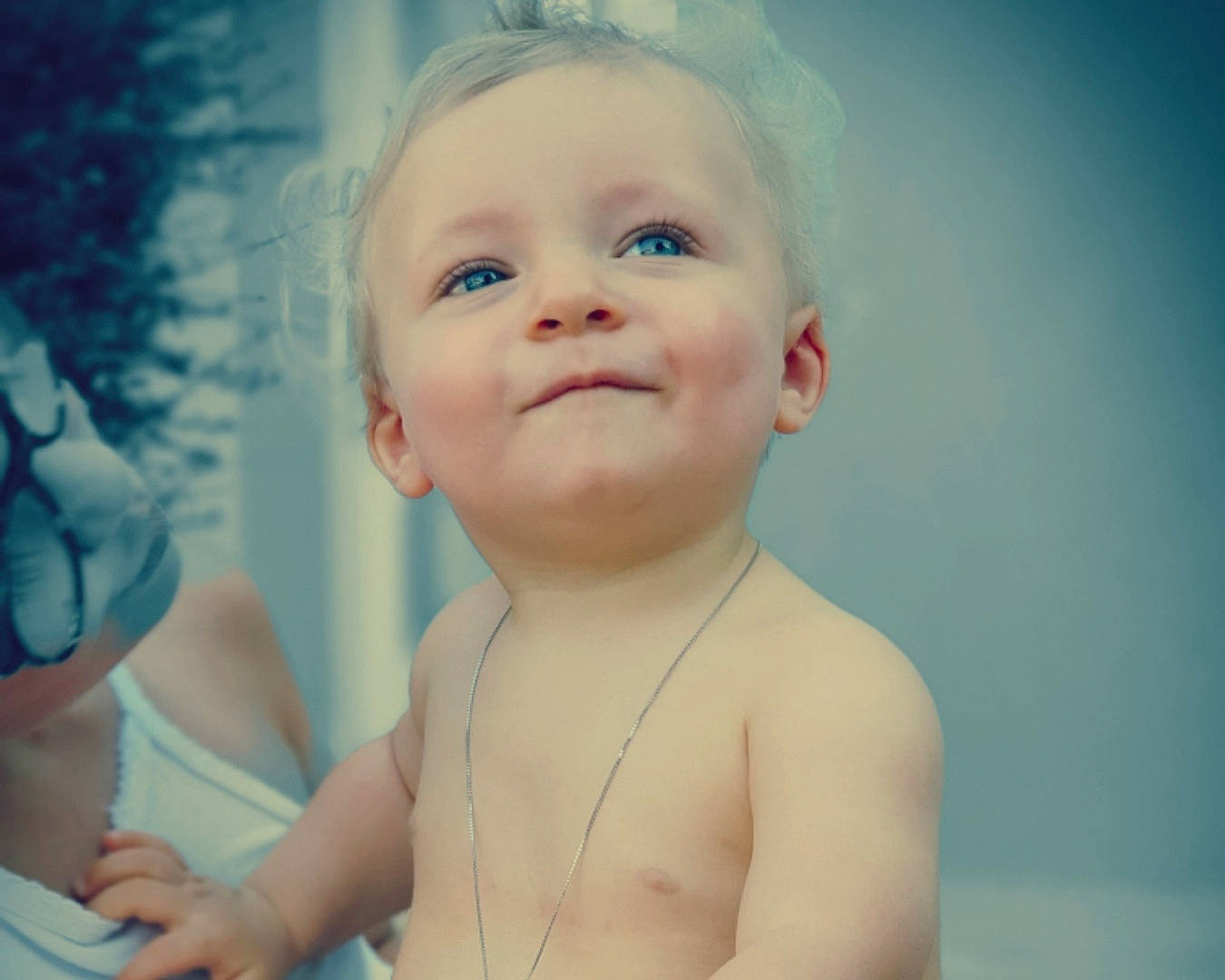 Danté participe au concours pour gagner de l'argent avec cette photo : baby, beauty, cheek, child, chin, eye, eyebrow, face, facial_expression, forehead, fun, head, human, iris, lip, nose, organ, person, skin, smile