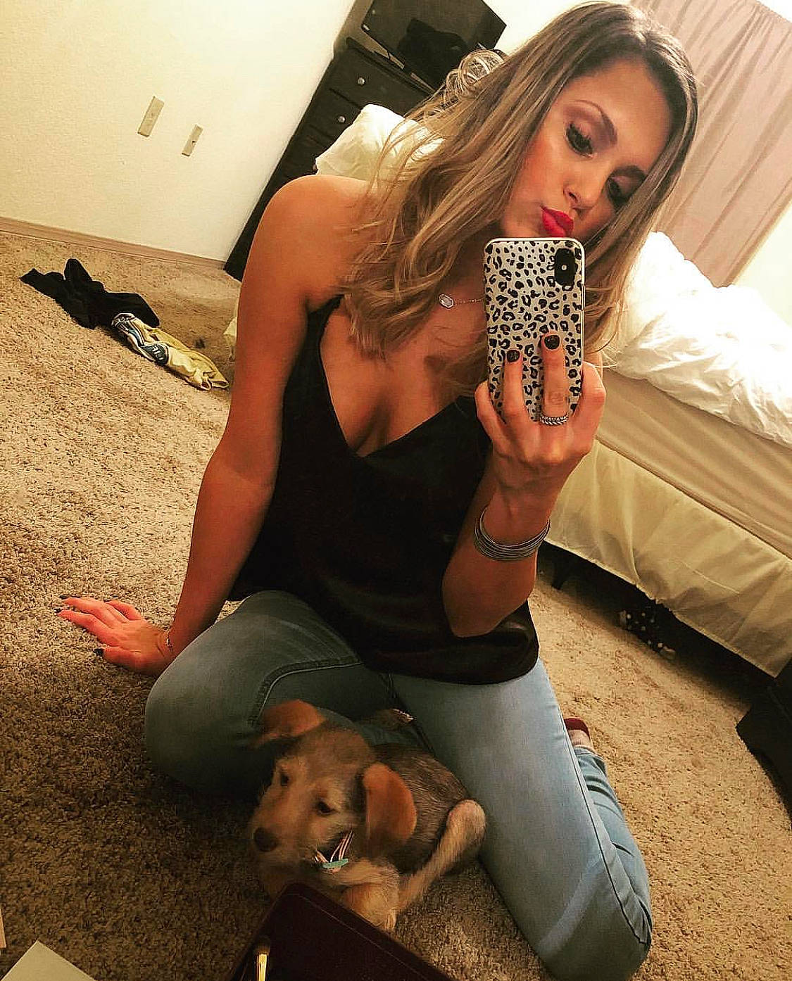 Zoey is registered to the contest to win money with this photo: active_pants, arm, blond, clothing, finger, foot, hip, leg, leggings, long_hair, mouth, muscle, photography, selfie, sitting, sportswear, thigh, tights, trousers, yoga_pant