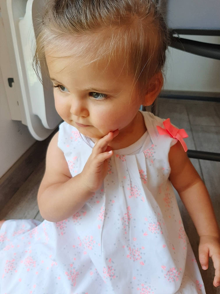 Sheryne a rejoint le concours — aidez-le/la à gagner de superbes lots ! baby, child, child_model, hair, person, skin, toddler