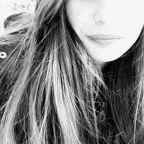 Diane participe au concours pour gagner de l'argent avec cette photo :