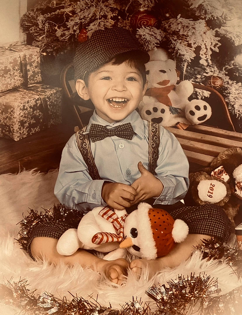 Dante joined the competition — help win amazing prizes! art, baby, child, event, grass, happy, hat, illustration, joy, mammal, pattern, people_in_nature, person, playing_with_kids, smile, stock_photography, sun_hat, teddy_bear, textile, toddler