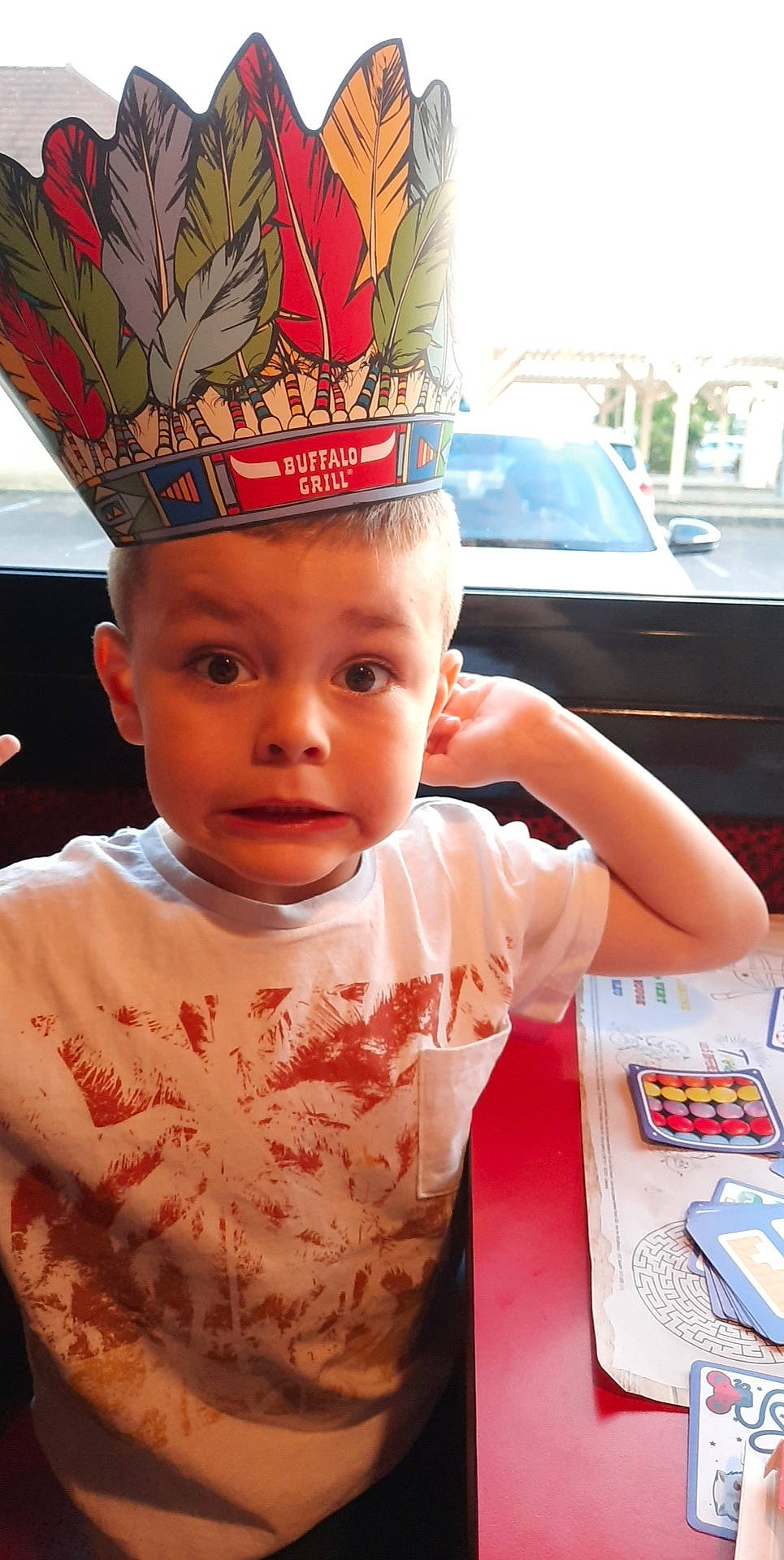 Arron a rejoint le concours — aidez-le/la à gagner de superbes lots ! child, headgear, person, toddler