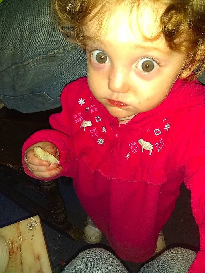 Alexa is registered to the contest to win money with this photo: brown_hair, cheek, child, eye, face, head, iris, lip, mouth, nose, person, pink, skin, smile, toddler