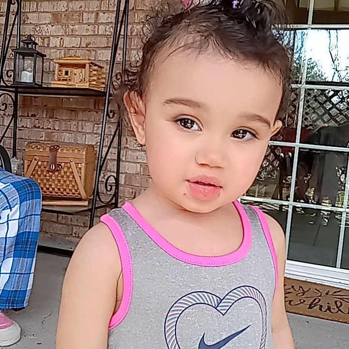 Raine is registered to the contest to win money with this photo: accessories, adult, bag, child, clothing, face, female, footwear, girl, handbag, head, male, man, person, photography, portrait, shoe, symbol, t_shirt, tanktop