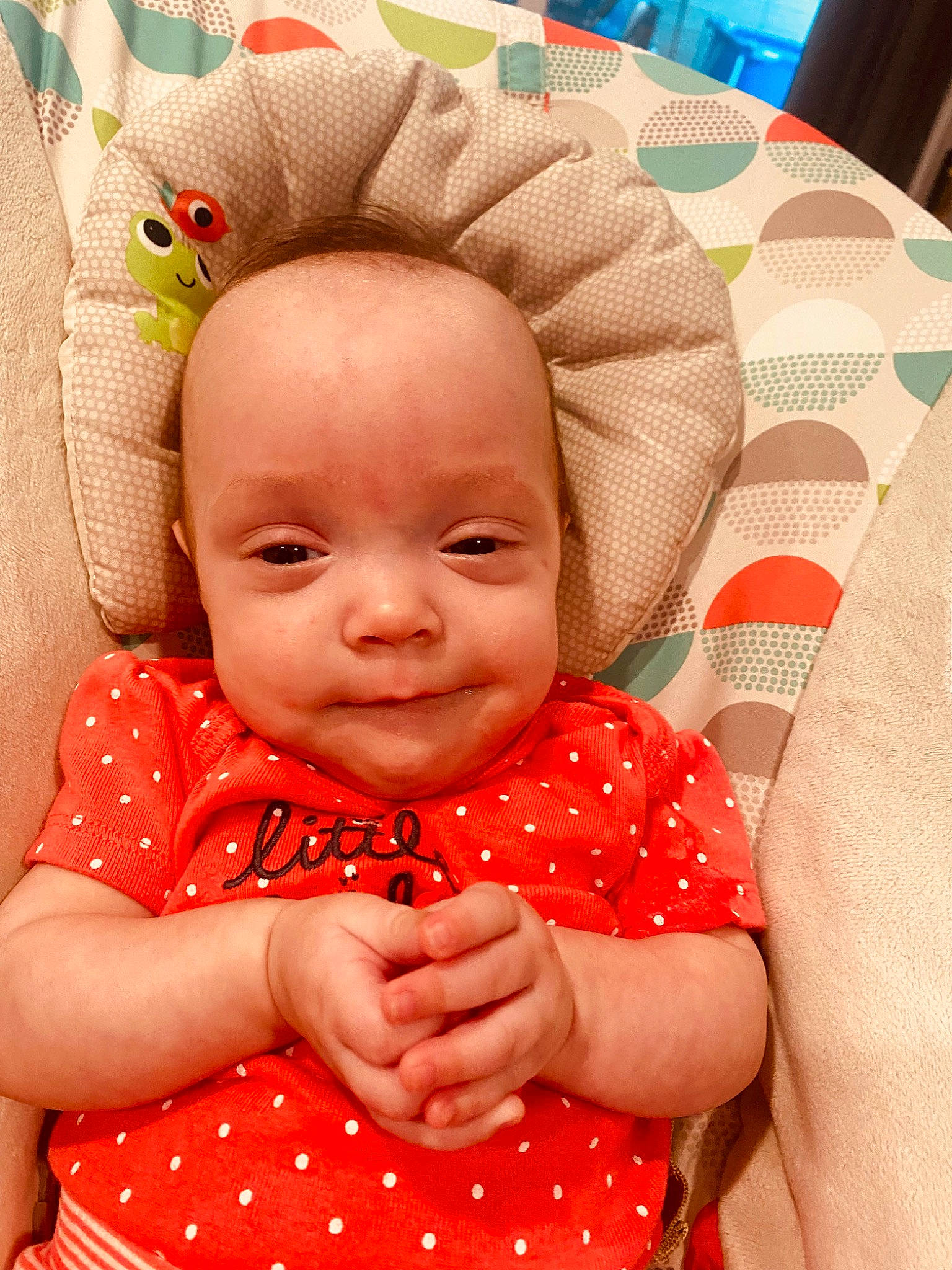 Xiamara is registered to the contest to win money with this photo: baby, baby_toddler_clothing, cheek, chin, eye, face, facial_expression, hairstyle, happy, head, iris, lip, mouth, nose, orange, person, photograph, pink, skin, sleeve