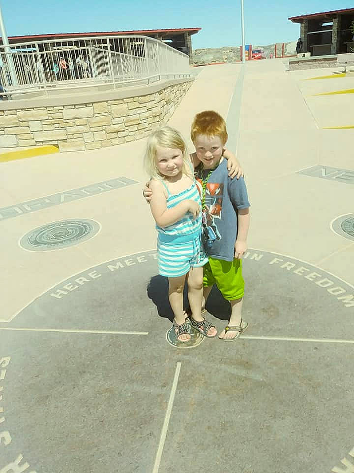 Zaiden is registered to the contest to win money with this photo: child, daughter, family, fun, games, happy, joy, leisure, people, person, photography, play, recreation, sea, smile, sport_venue, summer, toddler, tourism, tree