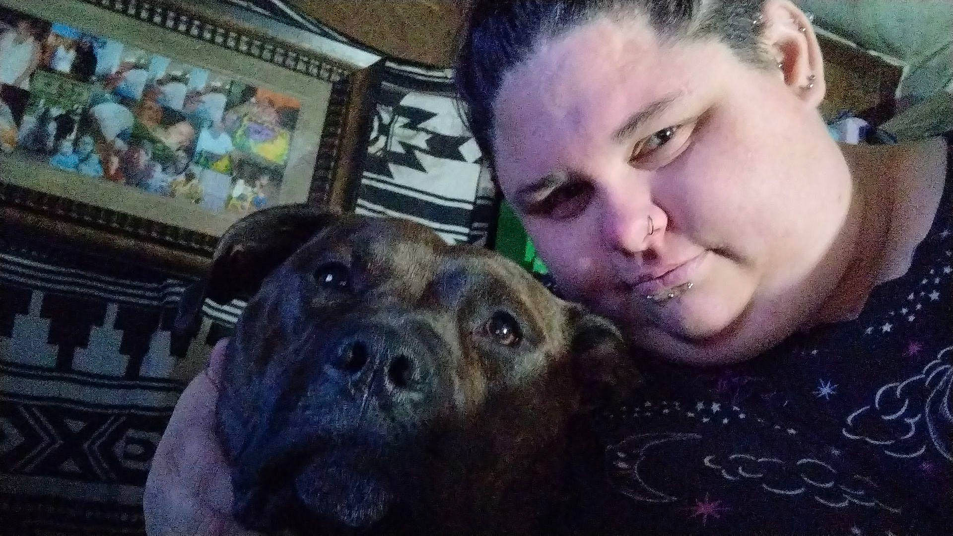 Lunamoon is registered to the contest to win money with this photo: canidae, carnivore, cheek, companion_dog, dog, dog_breed, ear, eyelash, fawn, fur, guard_dog, happy, jaw, nose, selfie, skin, snout, sporting_group, whiskers, wrinkle