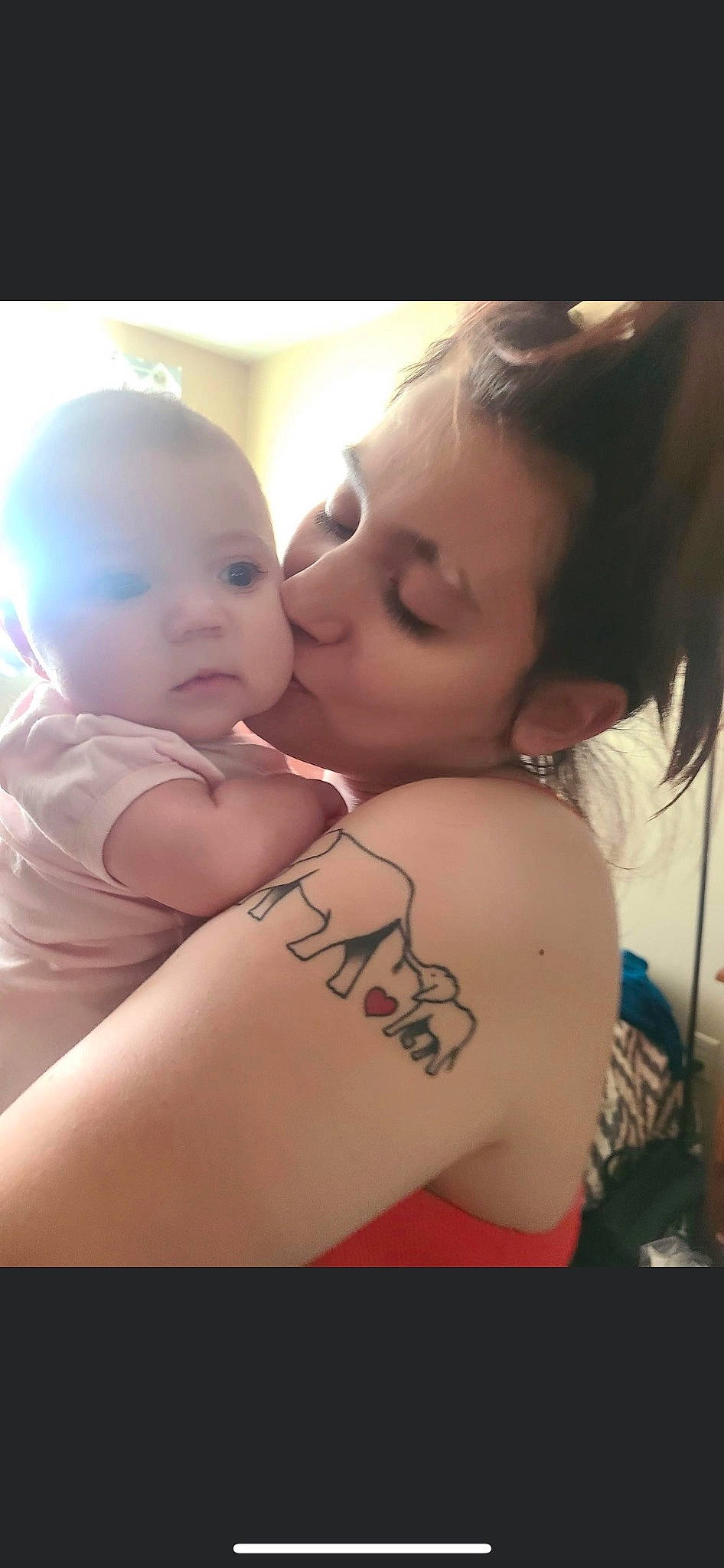 Athena is registered to the contest to win money with this photo: black_hair, cheek, chin, cool, ear, eyebrow, eyelash, finger, gesture, hand, happy, iris, lip, mouth, muscle, neck, nose, person, plant, skin