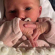 Aelys participe au concours pour gagner de l'argent avec cette photo : baby, blanket, child, closeup, comfort, cozy, cute, expression, face, hands, indoor, infant, newborn, pacifier, portrait, resting, skin, sleepwear, soft, warm