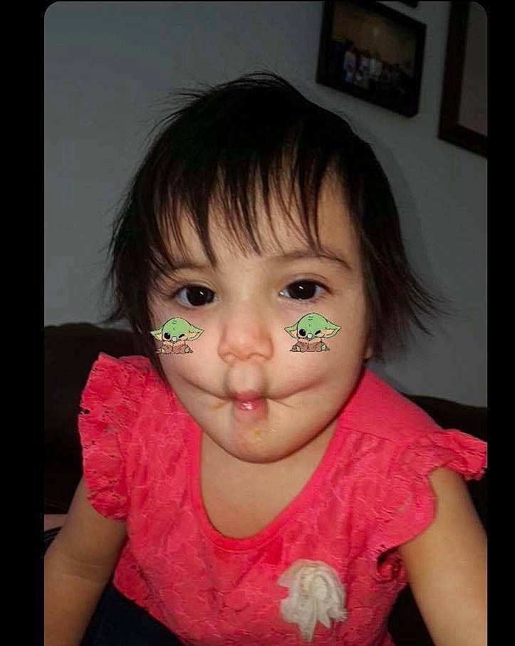 Kate is registered to the contest to win money with this photo: brown_hair, cheek, child, chin, eye, eyebrow, eyelash, face, forehead, fun, hair, head, iris, lip, mouth, nose, person, pink, skin, smile