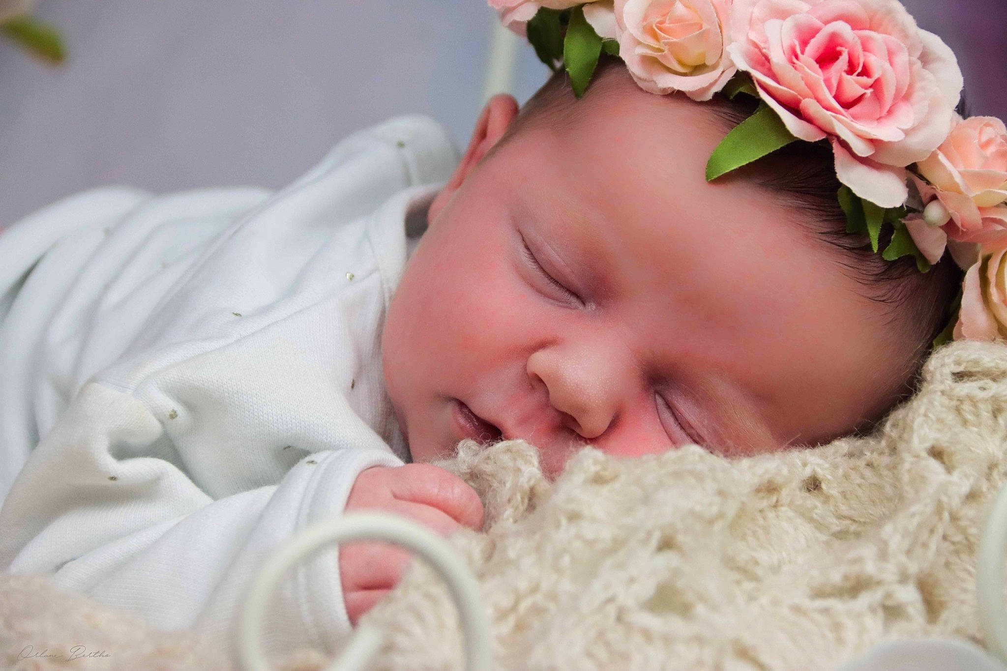 Mya participe au concours pour gagner de l'argent avec cette photo : baby, baby_toddler_clothing, cheek, comfort, eyelash, facial_expression, finger, flower, grass, happy, headgear, headpiece, iris, lip, person, petal, pink, skin, smile, textile