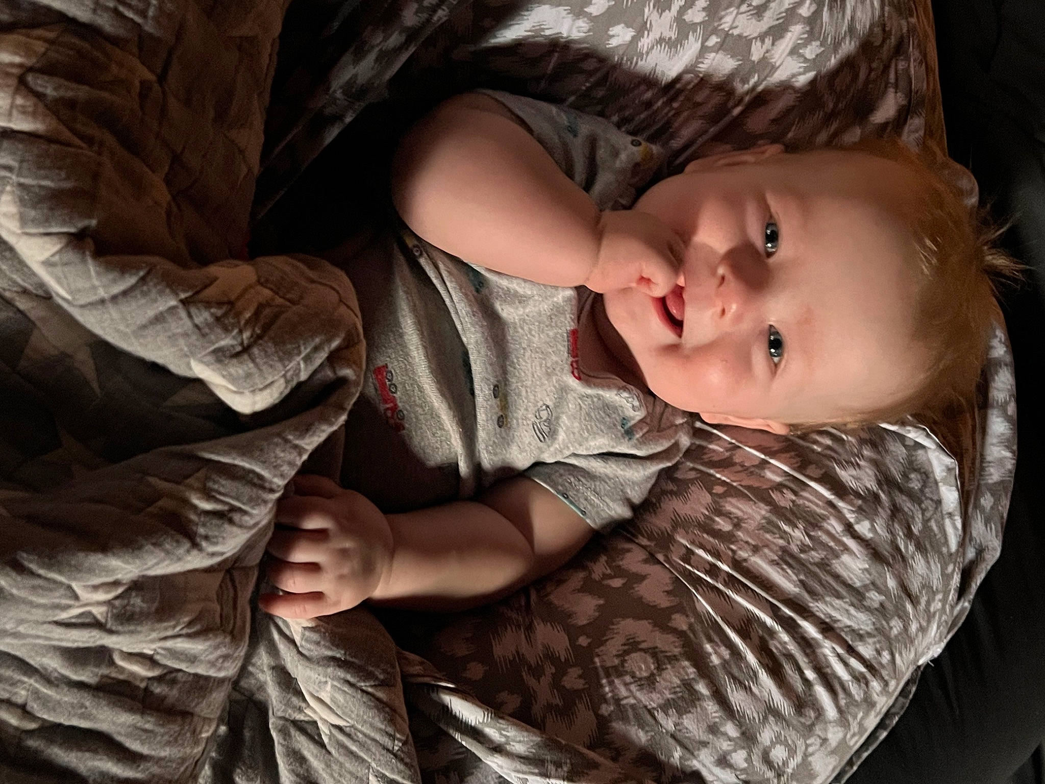 Jasper is registered to the contest to win money with this photo: baby, comfort, cool, ear, eye, facial_expression, finger, flash_photography, gesture, hairstyle, happy, human_body, iris, leg, lip, mouth, nose, person, skin, toddler