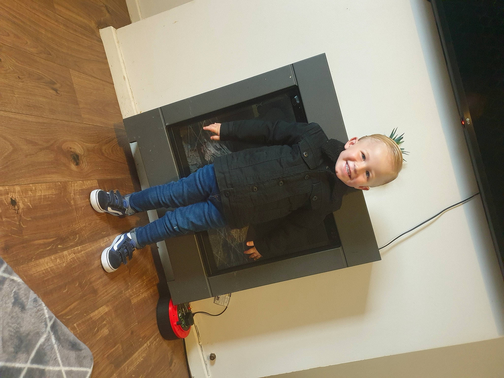 Koah joined the competition — help win amazing prizes! comfort, composite_material, elbow, floor, flooring, hardwood, human_leg, joy, knee, laminate_flooring, person, plaster, plywood, room, space, thigh, varnish, walking_shoe, wood, wood_flooring