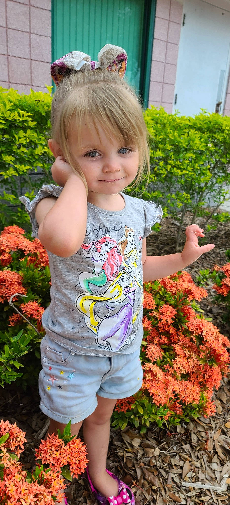 Evah joined the competition — help win amazing prizes! annual_plant, baby_toddler_clothing, clothing, face, flower, grass, green, hand, happy, leisure, orange, people, people_in_nature, person, photograph, pink, plant, sleeve, summer, t_shirt