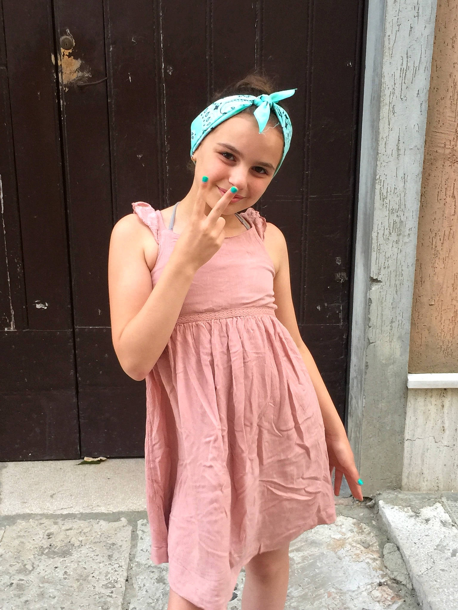 Maëlys a rejoint le concours — aidez-le/la à gagner de superbes lots ! day_dress, dress, eyewear, fashion_design, formal_wear, happy, headgear, headpiece, headwear, jewellery, joy, knee, lip, long_hair, neck, person, pink, sleeve, street_fashion, thigh