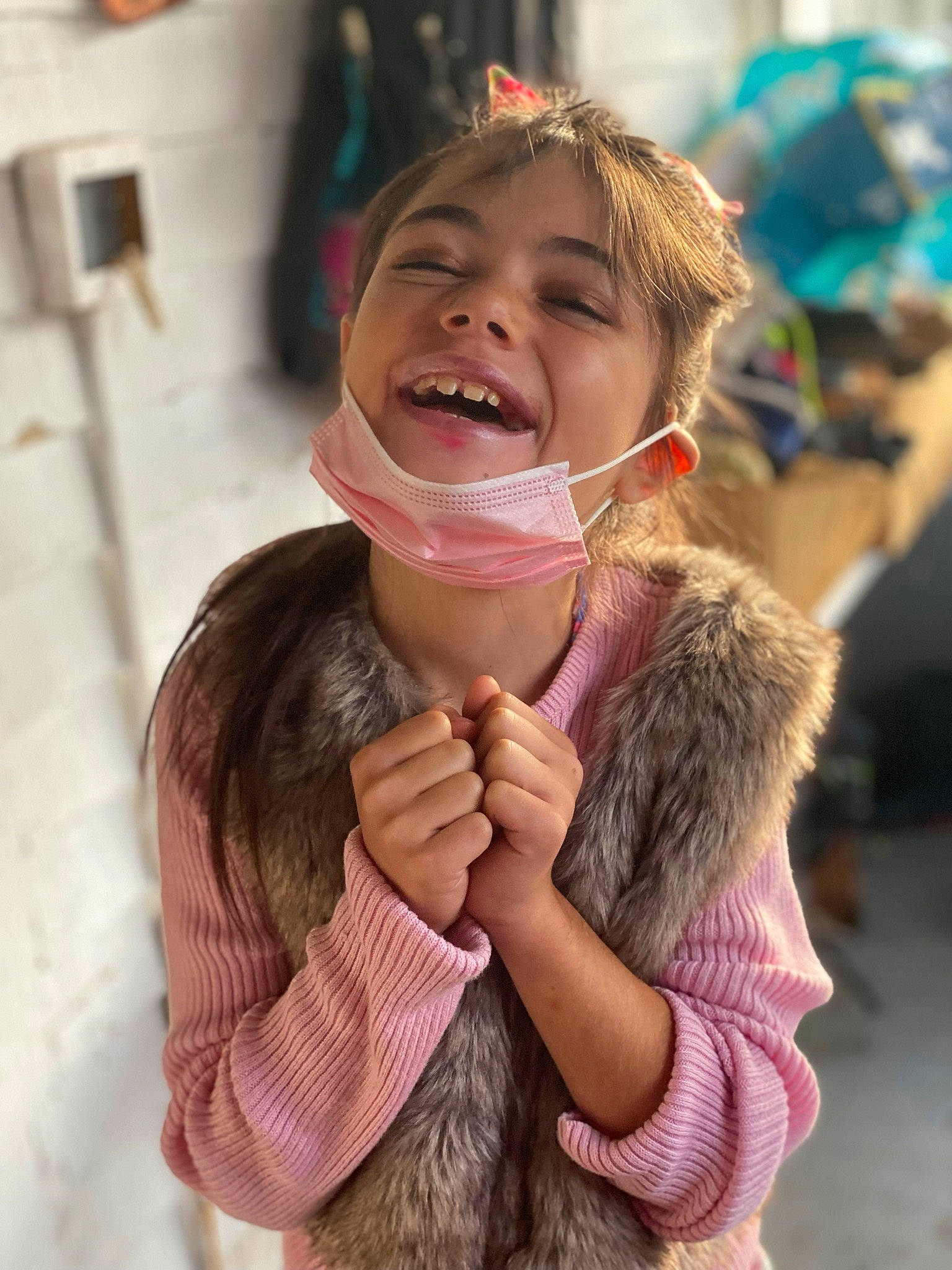 Neveigha joined the competition — help win amazing prizes! blond, brown_hair, event, eyewear, fashion_accessory, fun, gesture, glove, happy, joy, laugh, leisure, lip, long_hair, nail, neck, person, pink, recreation, smile