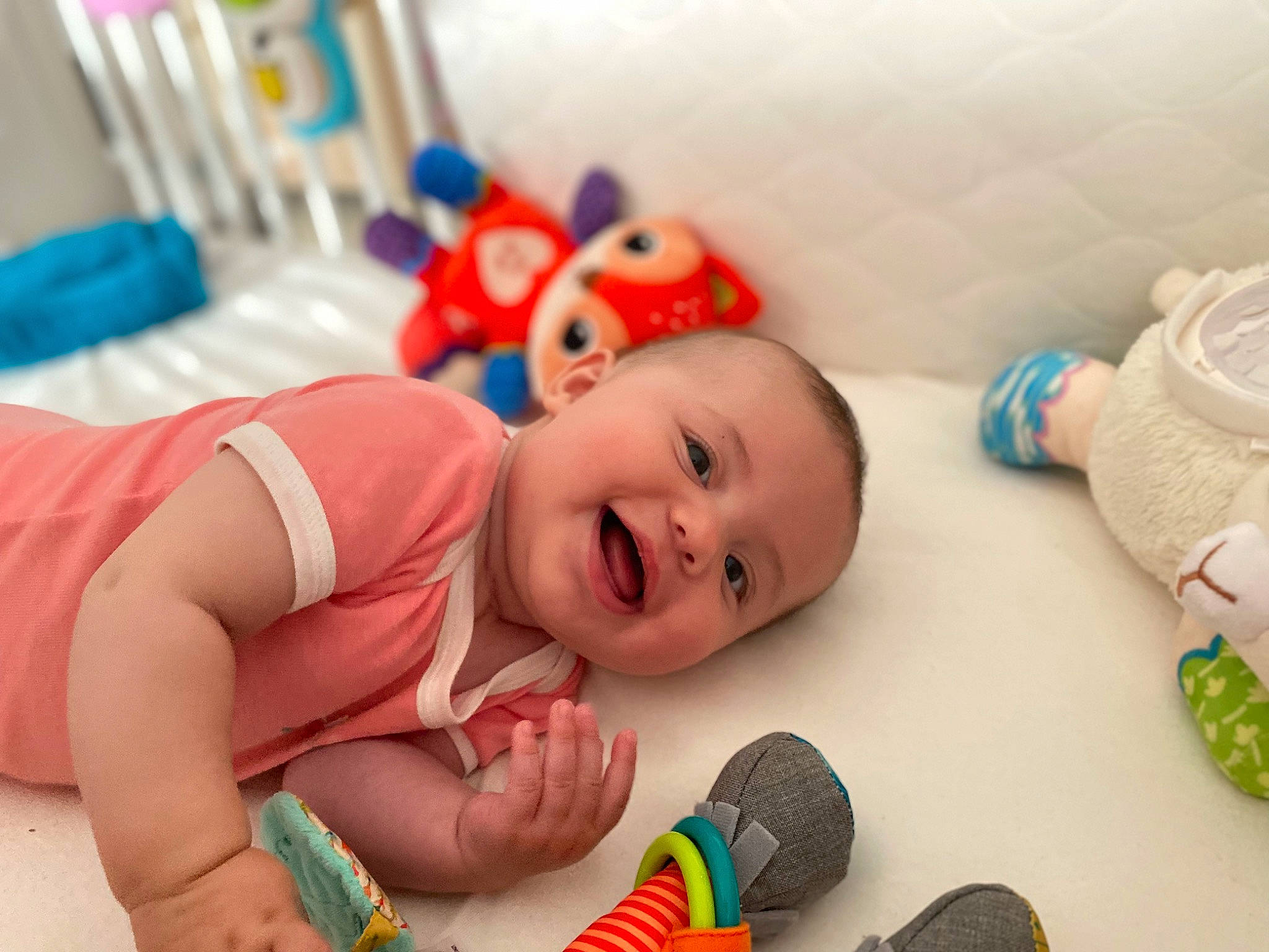 Emy-rose participe au concours pour gagner de l'argent avec cette photo : audio_equipment, baby, baby_products, baby_toddler_clothing, child, comfort, event, facial_expression, finger, flooring, fun, happy, human_body, leisure, microphone, mouth, person, room, skin, smile