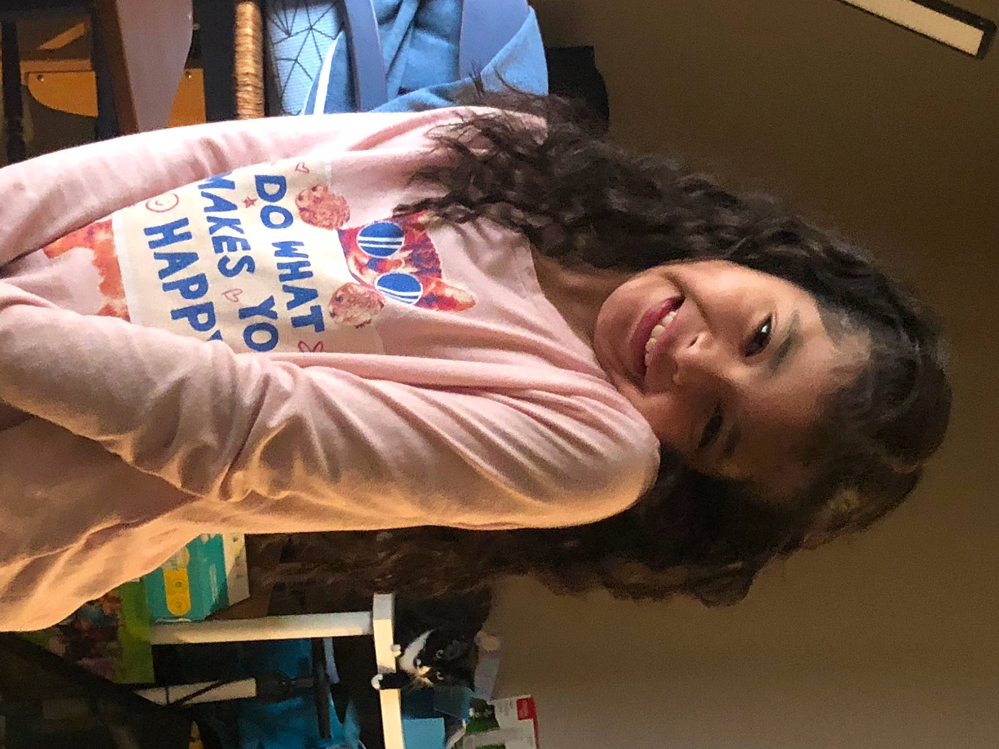 Nicole is registered to the contest to win money with this photo: elbow, flesh, fun, hair_coloring, happy, joy, mouth, person, sleeve, smile, t_shirt, wrist