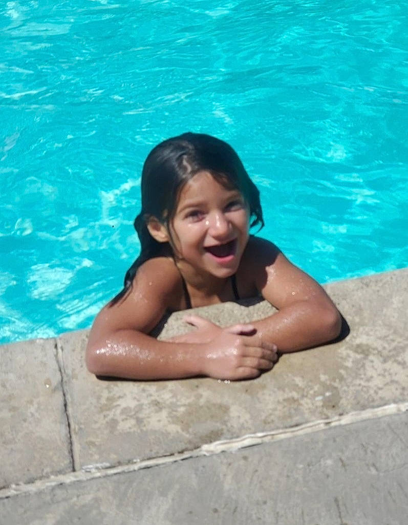 Aloralai is registered to the contest to win money with this photo: barechested, bathing, black_hair, body_of_water, chest, child, fun, happy, joy, leisure, leisure_centre, mammal, people, person, recreation, sea, smile, swimming_pool, tourism, vacation