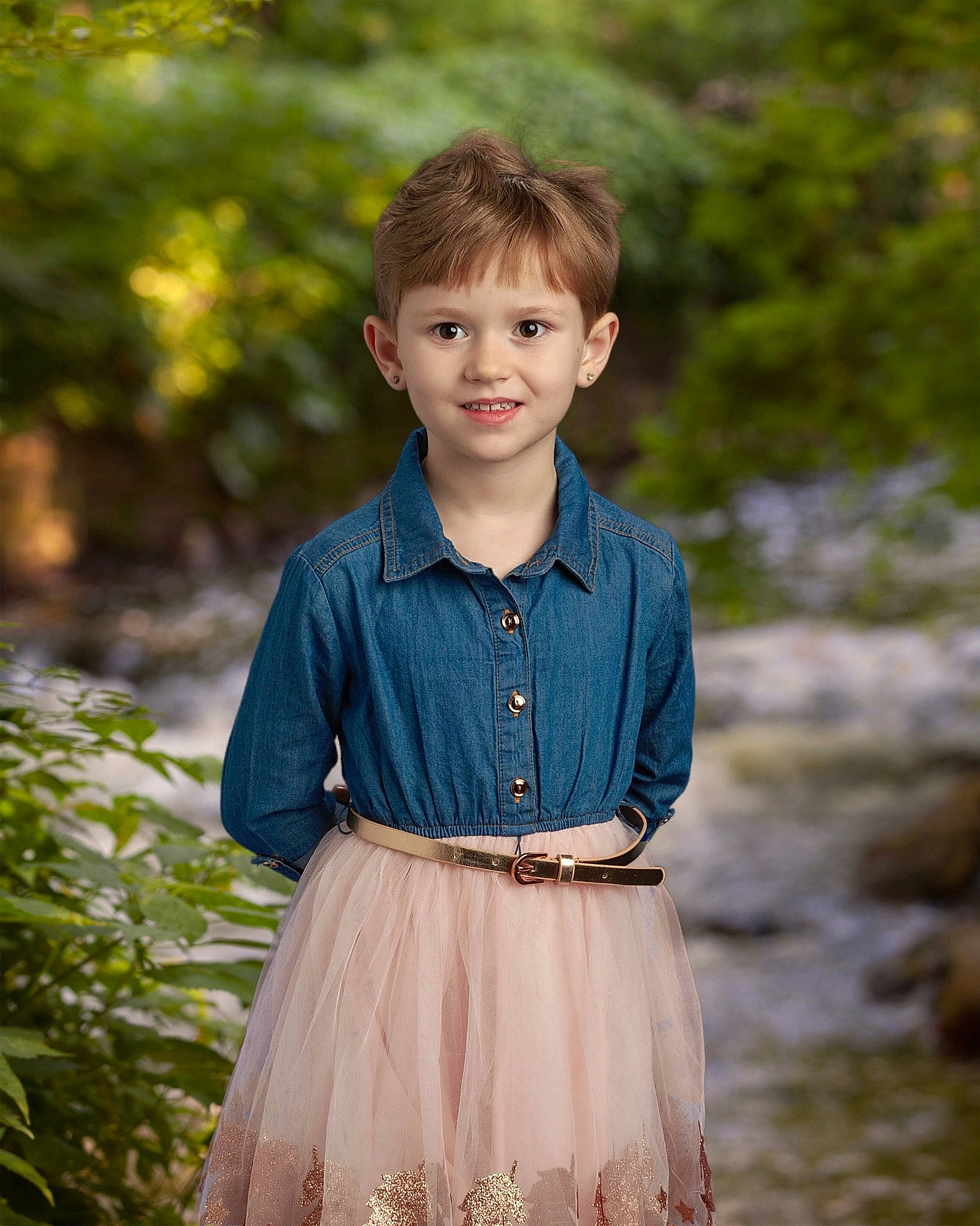 Isabella is registered to the contest to win money with this photo: blond, child, electric_blue, eye, face, flash_photography, formal_wear, fun, grass, happy, head, joy, neck, pattern, people_in_nature, person, plant, sleeve, smile, t_shirt