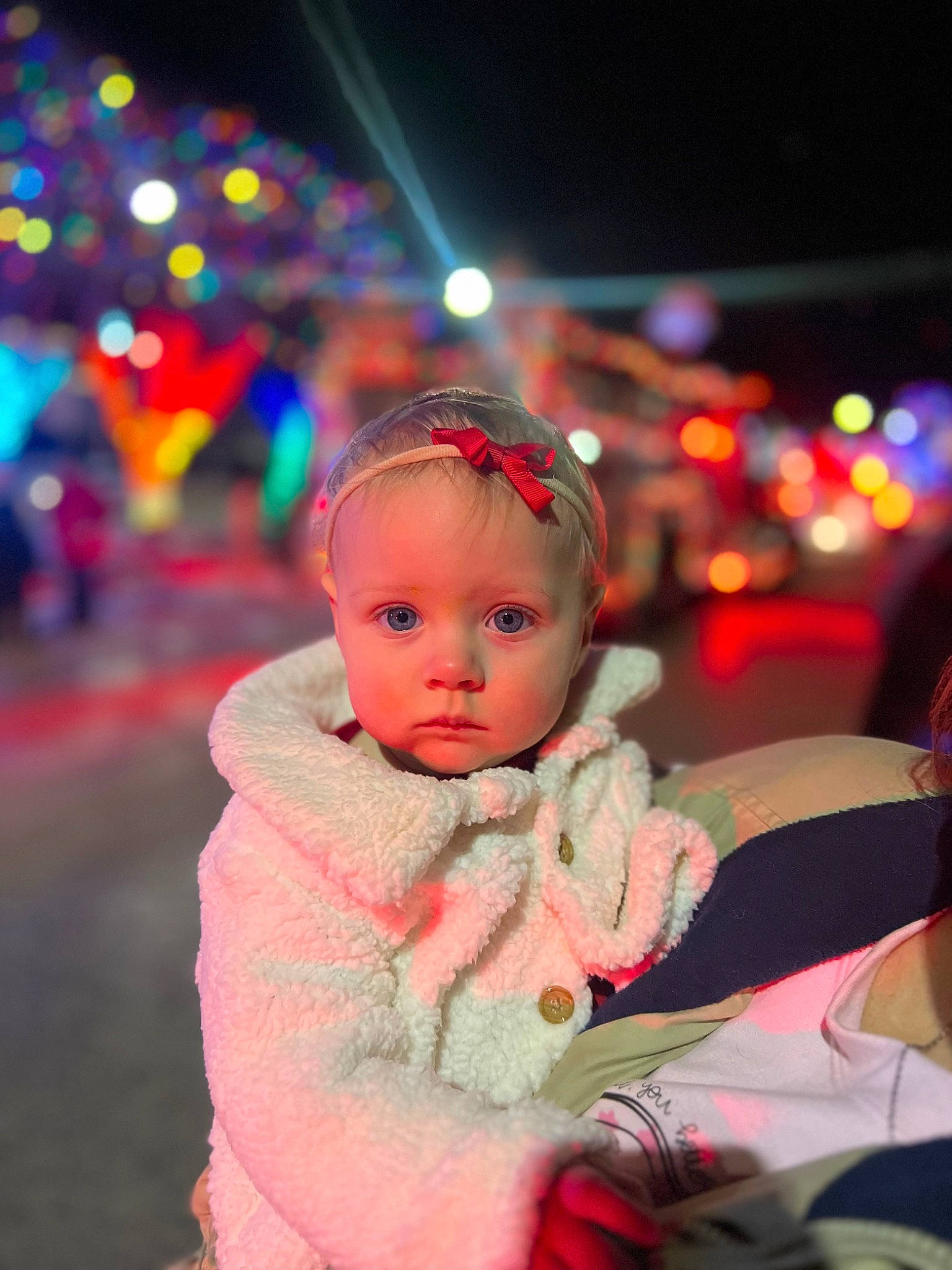 Parklynn is registered to the contest to win money with this photo: child, christmas, christmas_eve, event, fashion_accessory, flash_photography, fun, fur, happy, holiday, leisure, magenta, night, person, pink, recreation, street, toddler, tradition, vacation