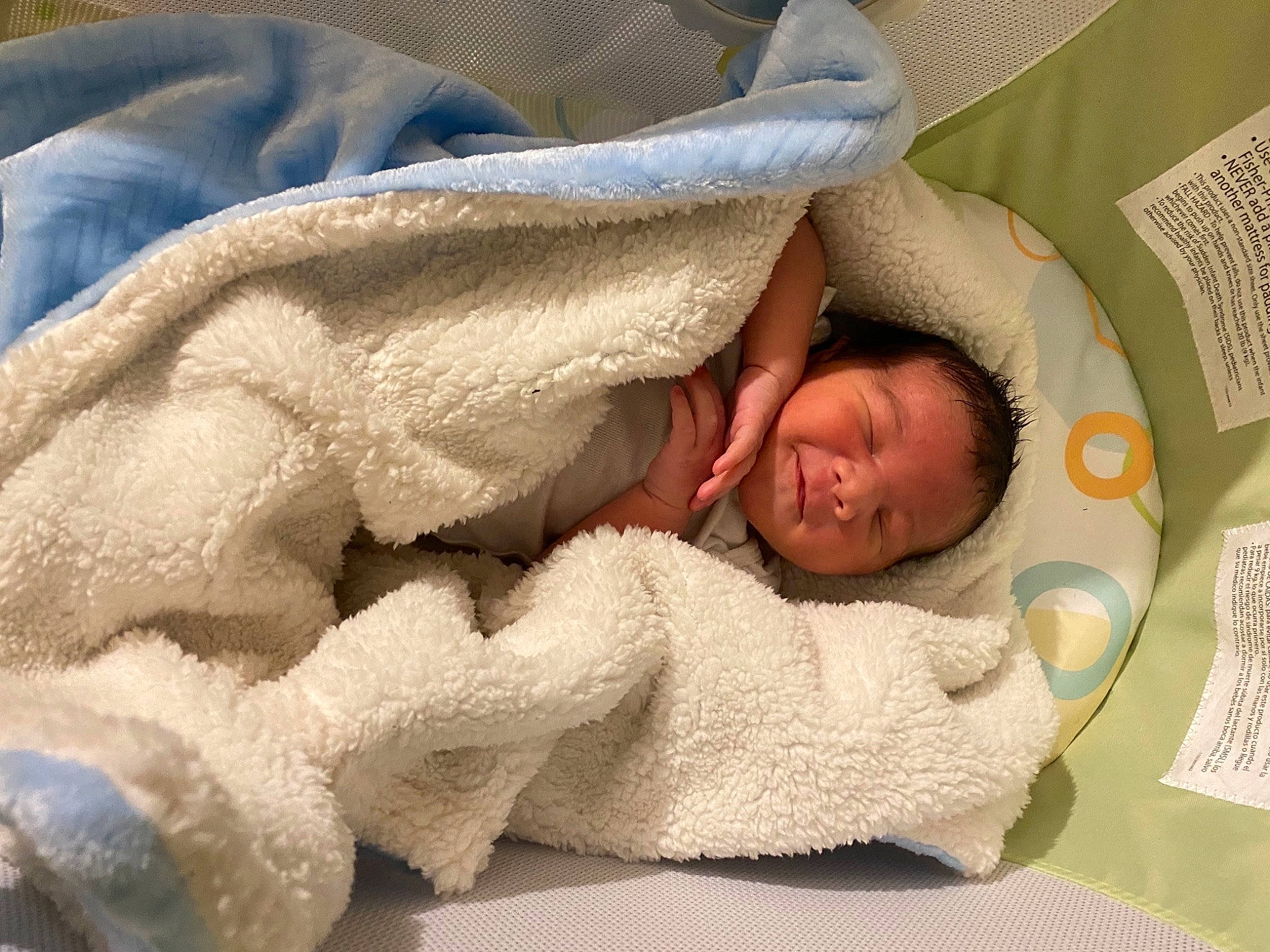 Kyngston joined the competition — help win amazing prizes! baby, baby_products, baby_safety, baby_sleeping, baby_toddler_clothing, bedding, bedtime, blanket, child, comfort, fur, infant_bed, linens, mammal, nap, person, room, sleep, toddler, towel