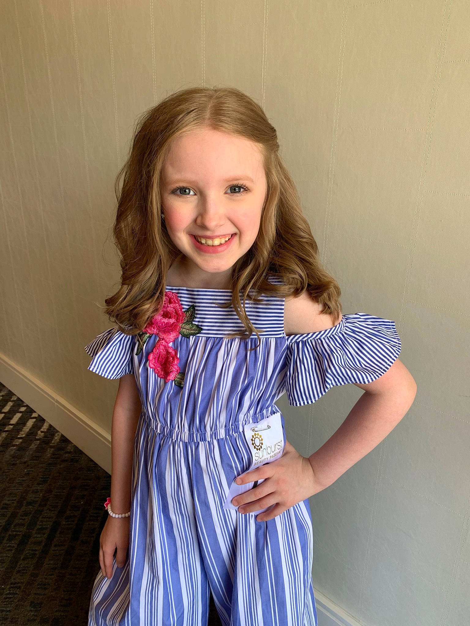 Caylee is registered to the contest to win money with this photo: child, child_model, fashion_accessory, joy, neck, person, smile, t_shirt, textile, toddler