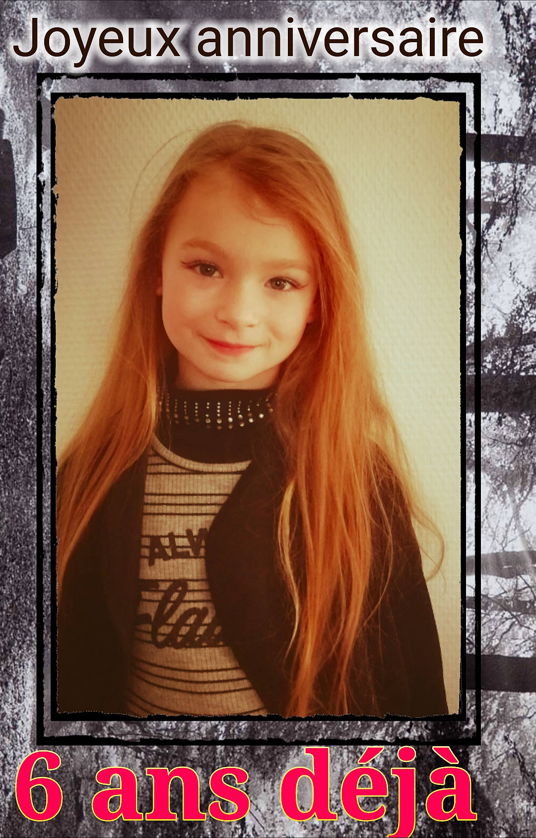 Noelyne a rejoint le concours — aidez-le/la à gagner de superbes lots ! brown_hair, hair, hair_coloring, hairstyle, long_hair, person, photo_caption, photography, poster, smile