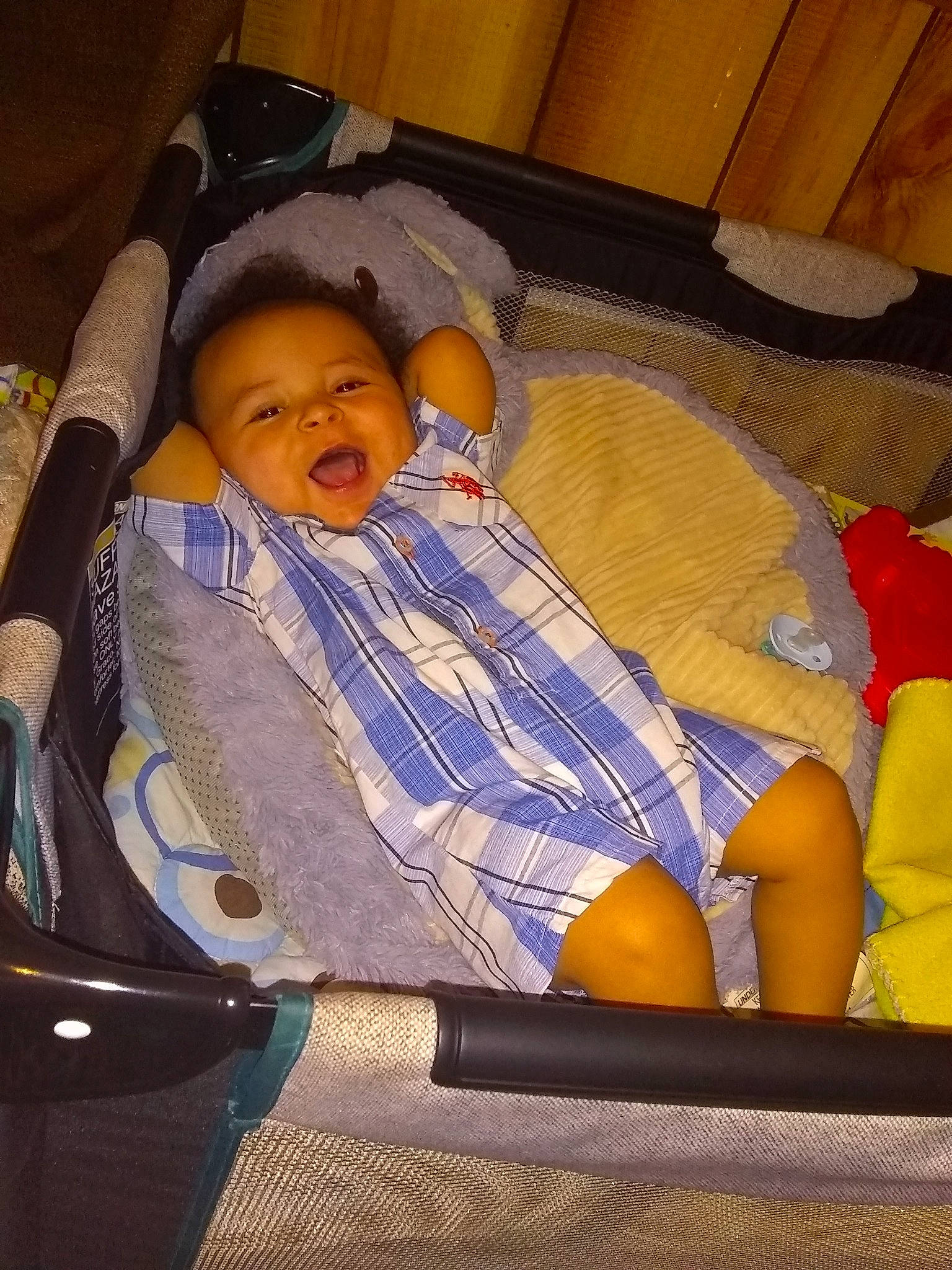 Kodie is registered to the contest to win money with this photo: arm, baby_products, child, cool, day, eye, finger, fun, girl, human_body, infant, leg, organ, person, product, sitting, skin, smile, textile, toddler