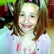 Lana participe au concours pour gagner de l'argent avec cette photo :