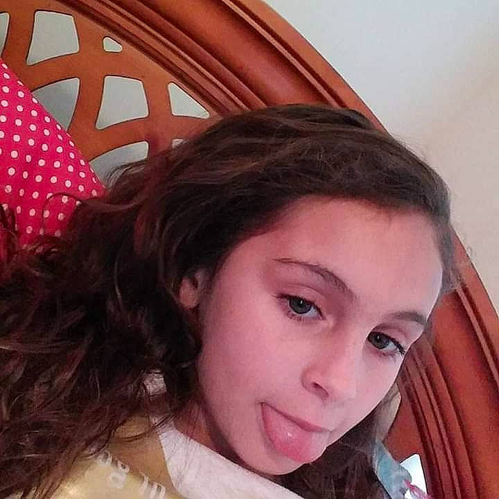 Jayla is registered to the contest to win money with this photo: beauty, brown_hair, cheek, chin, ear, eye, eyebrow, face, forehead, hair, hair_coloring, hairstyle, head, lip, long_hair, mouth, neck, nose, person, selfie