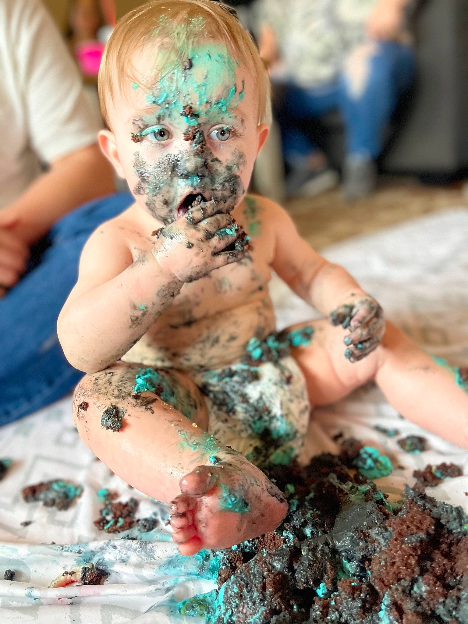 Cohen is registered to the contest to win money with this photo: abdomen, aqua, barechested, bathing, chest, child, event, fashion_accessory, fictional_character, fun, gesture, green, happy, human, jewellery, necklace, person, tattoo, tattoo_artist, trunk