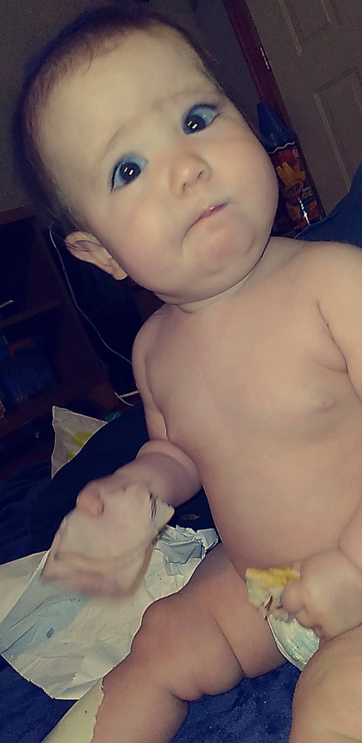 Leanna is registered to the contest to win money with this photo: blue, cheek, cloud, ear, eye, eyebrow, eyelash, face, gesture, happy, head, human_body, iris, jaw, lip, mouth, nose, organ, person, skin