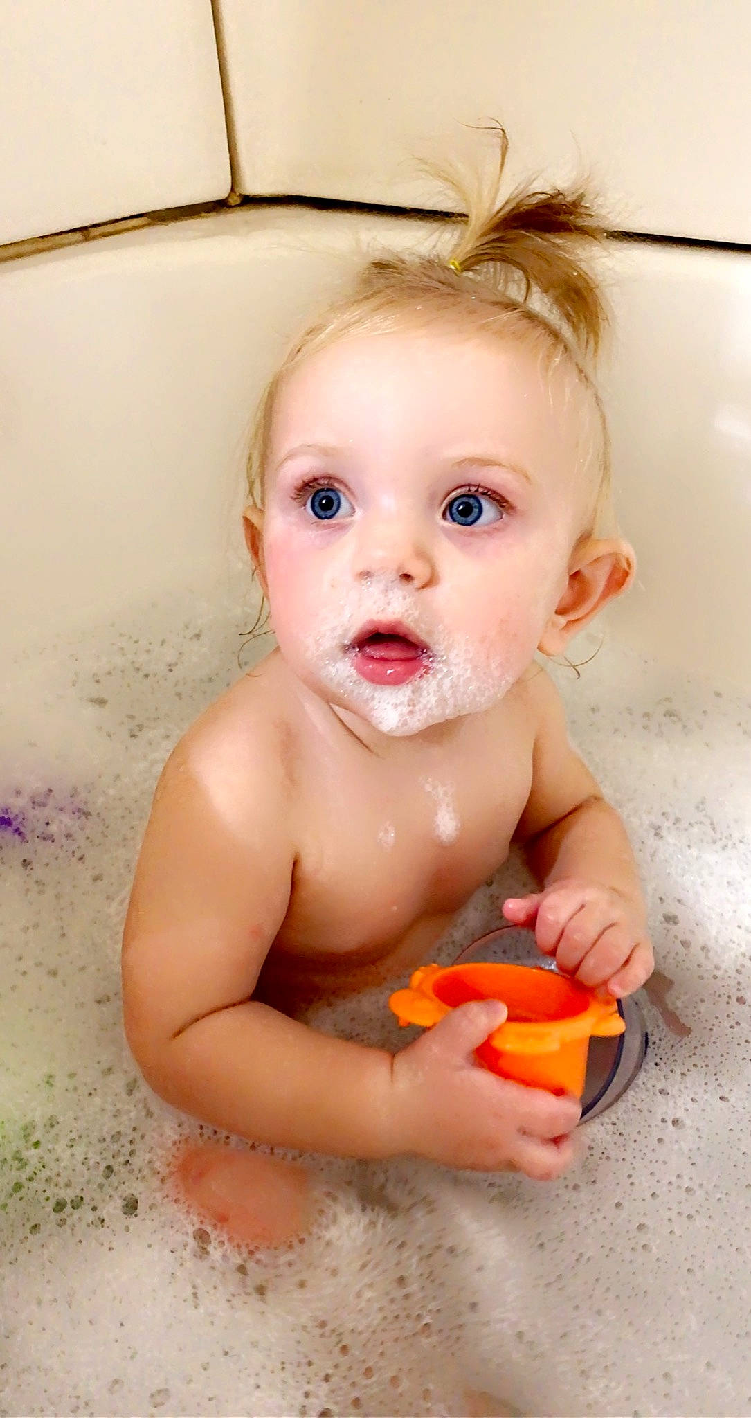 Kynzlee joined the competition — help win amazing prizes! baby, baby_bathing, bathing, bathtub, blond, cheek, chest, child, finger, fluid, hand, joint, liquid, nail, neck, organ, person, photography, plumbing, skin