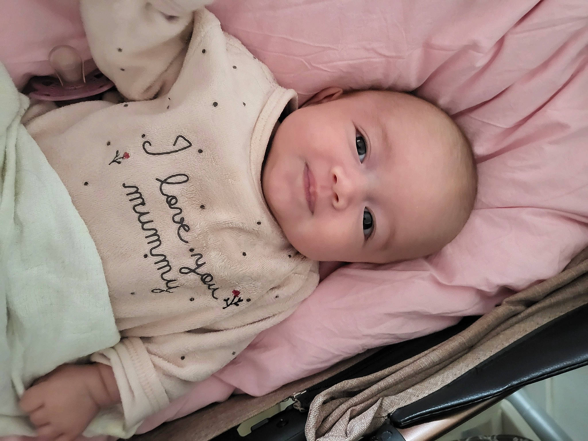 Lyli Rose participe au concours pour gagner de l'argent avec cette photo : baby, baby_toddler_clothing, cheek, child, comfort, eyelash, facial_expression, hairstyle, happy, lip, mammal, nose, pattern, person, product, skin, sleeve, smile, textile, toddler