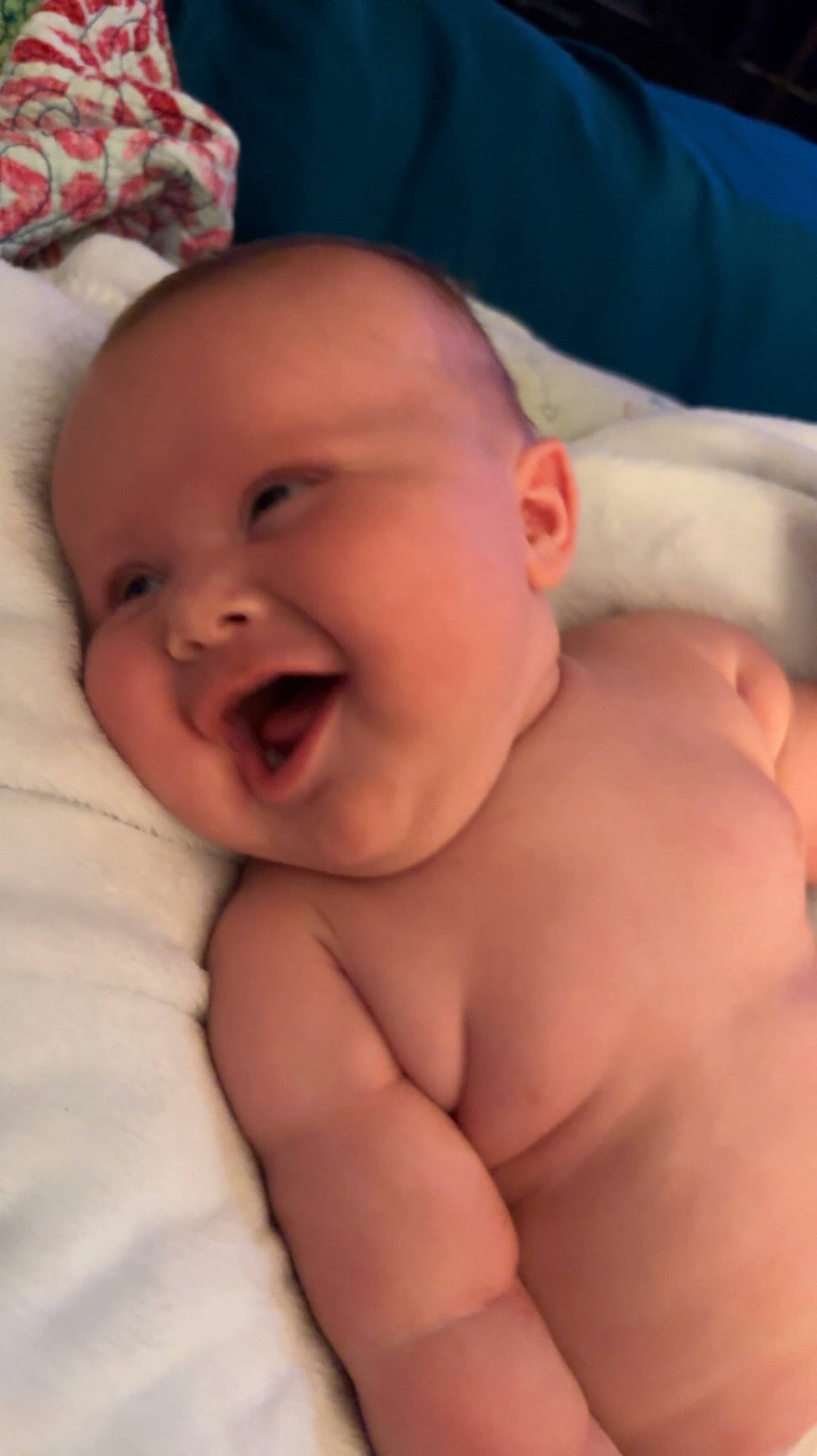 Kash is registered to the contest to win money with this photo: baby, cheek, chest, child, chin, comfort, eye, eyebrow, finger, happy, human_body, iris, lip, mouth, nose, person, pink, skin, smile, thumb