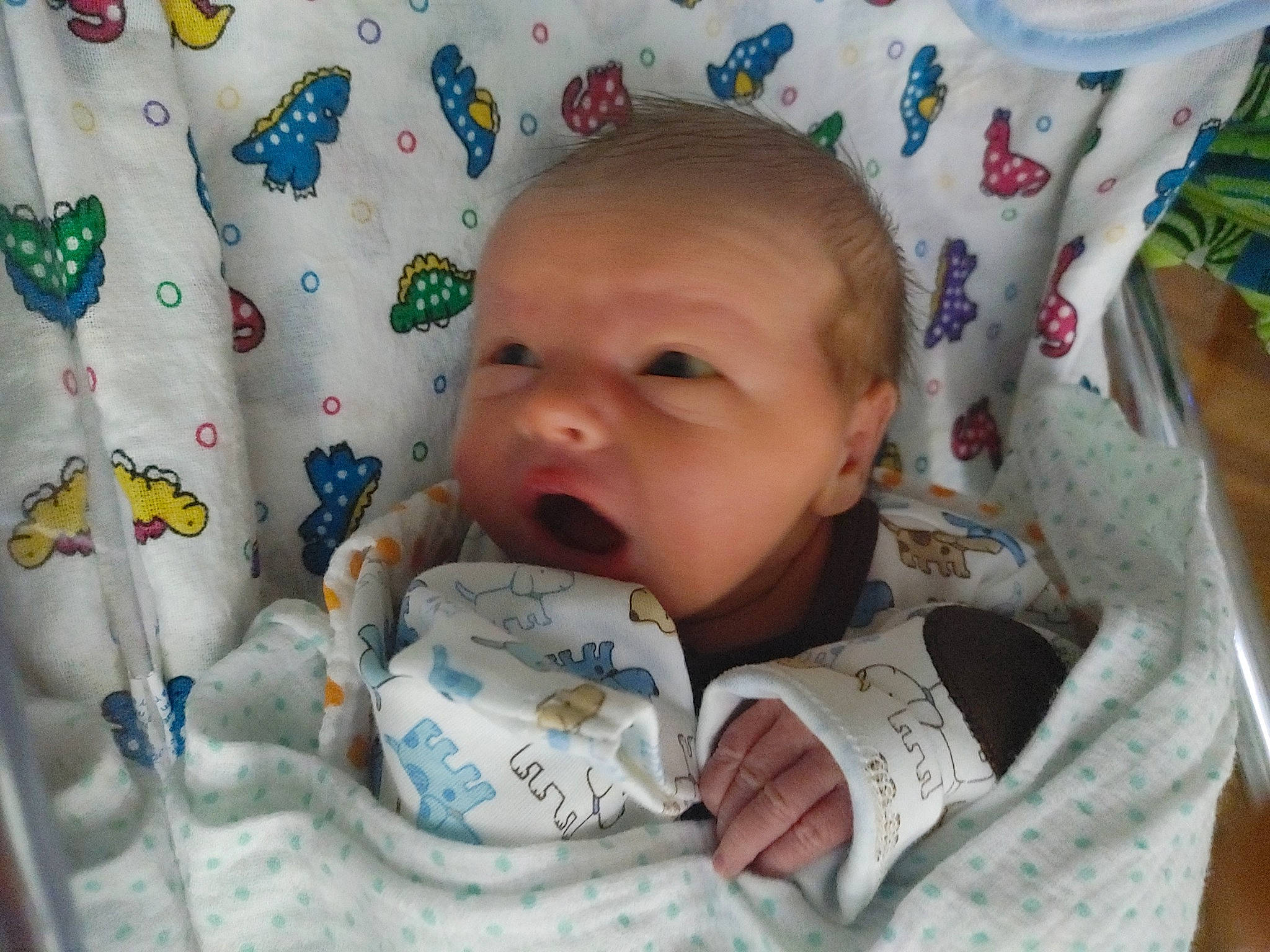 Cutter is registered to the contest to win money with this photo: baby, baby_toddler_clothing, cheek, child, comfort, eye, face, facial_expression, happy, head, iris, linens, mouth, people, person, room, skin, smile, textile, toddler