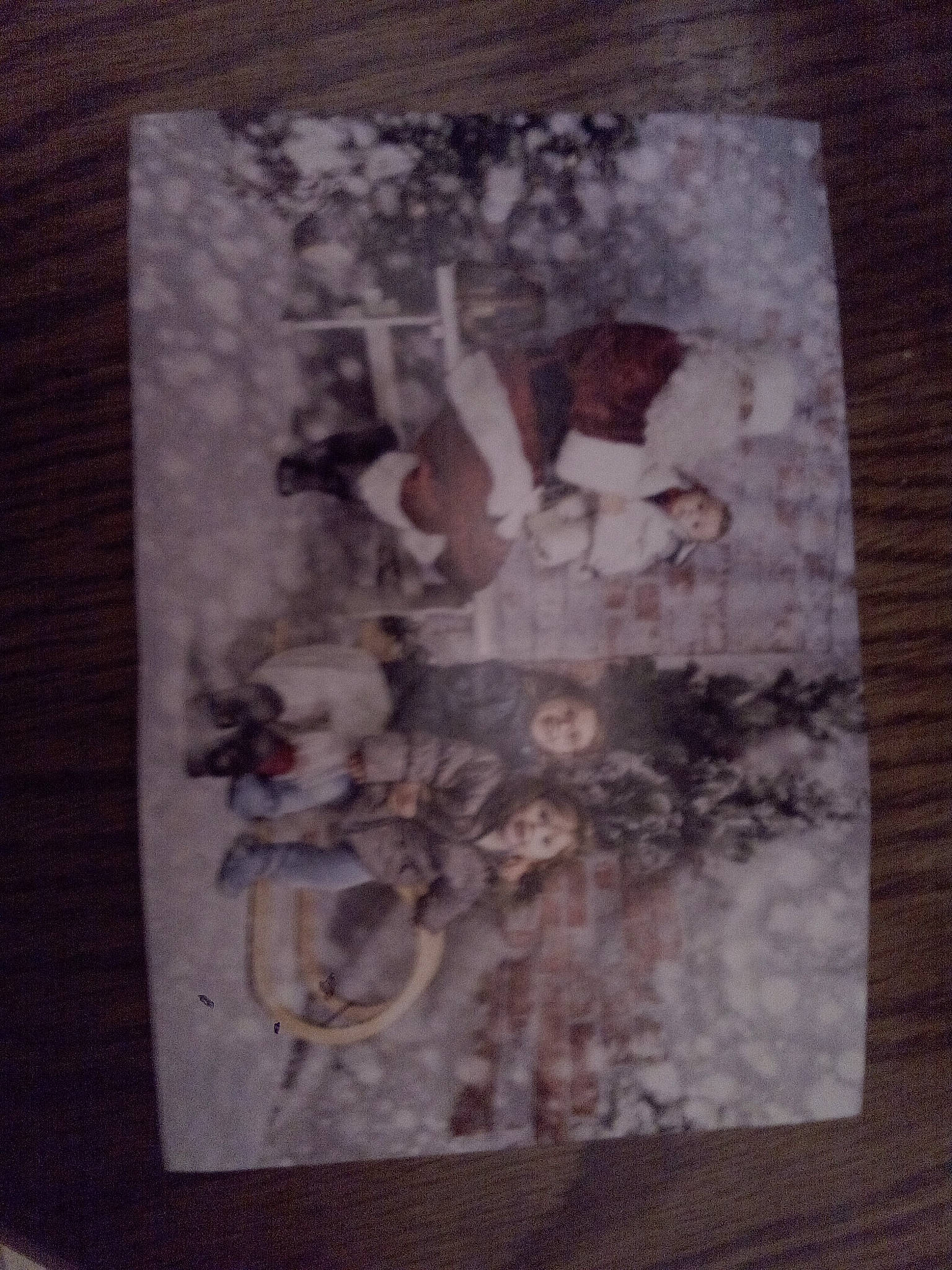 Louisa a rejoint le concours — aidez-le/la à gagner de superbes lots ! art, brown, font, hardwood, joy, paper, paper_product, pattern, person, rectangle, visual_arts, wood