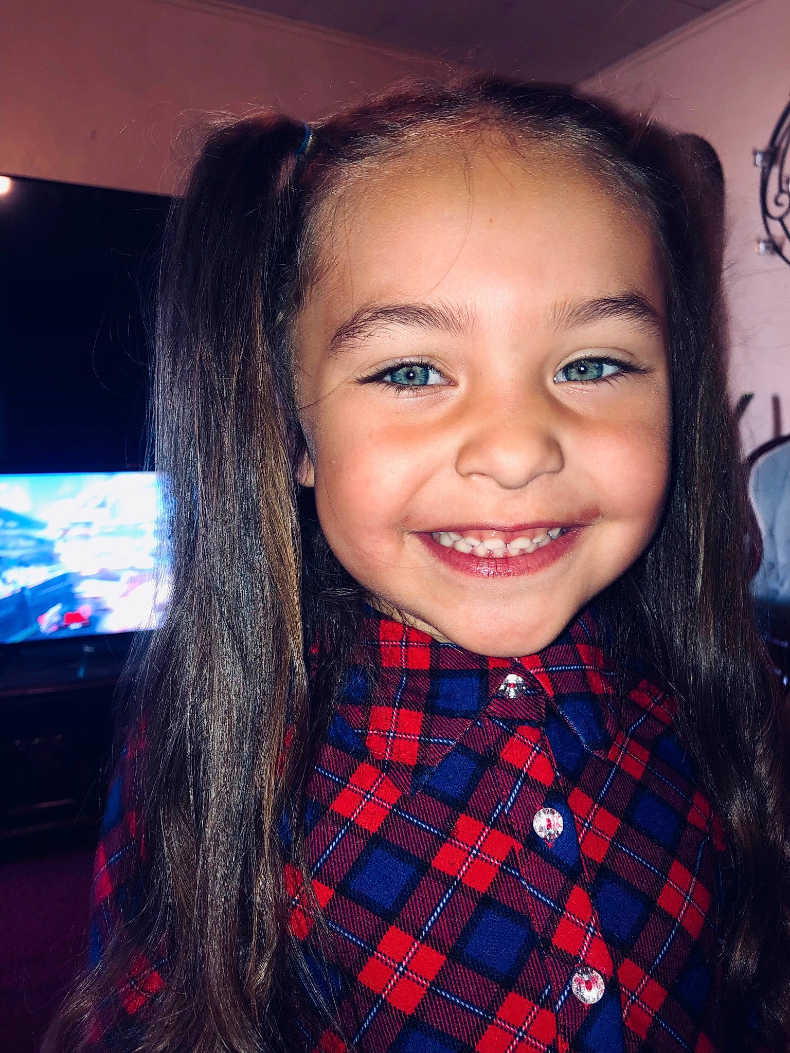 Miami joined the competition — help win amazing prizes! cheek, chin, collar, dress_shirt, eyebrow, eyelash, face, flash_photography, forehead, happy, iris, jaw, joy, lip, nose, organ, person, plaid, skin, sleeve