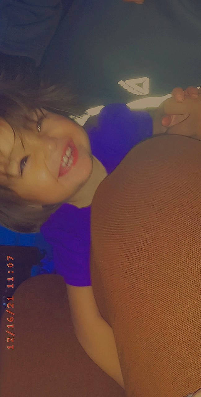 Aurora is registered to the contest to win money with this photo: chest, elbow, electric_blue, finger, flash_photography, forehead, fun, gesture, happy, iris, jaw, joint, joy, lip, mouth, muscle, neck, nose, person, skin